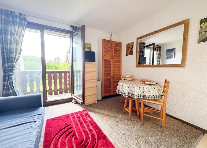 Au Pied Des Pistes A Avec Balcon Et Parking - Fr-1-498-117 Διαμέρισμα *